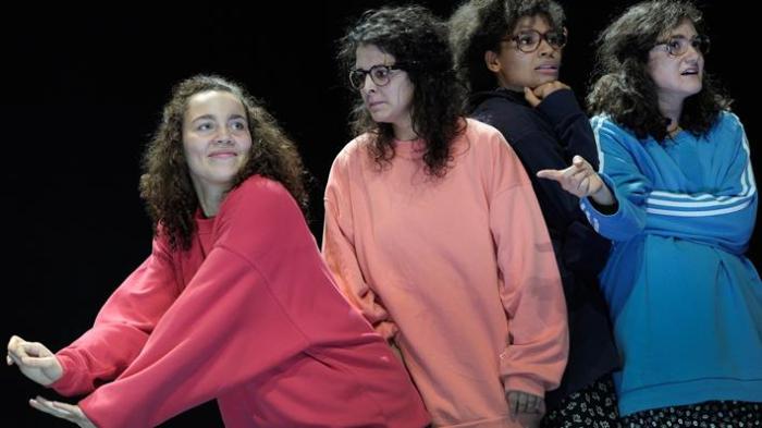 "The so-called outside means nothing to me", do Maxim Gorki Theater